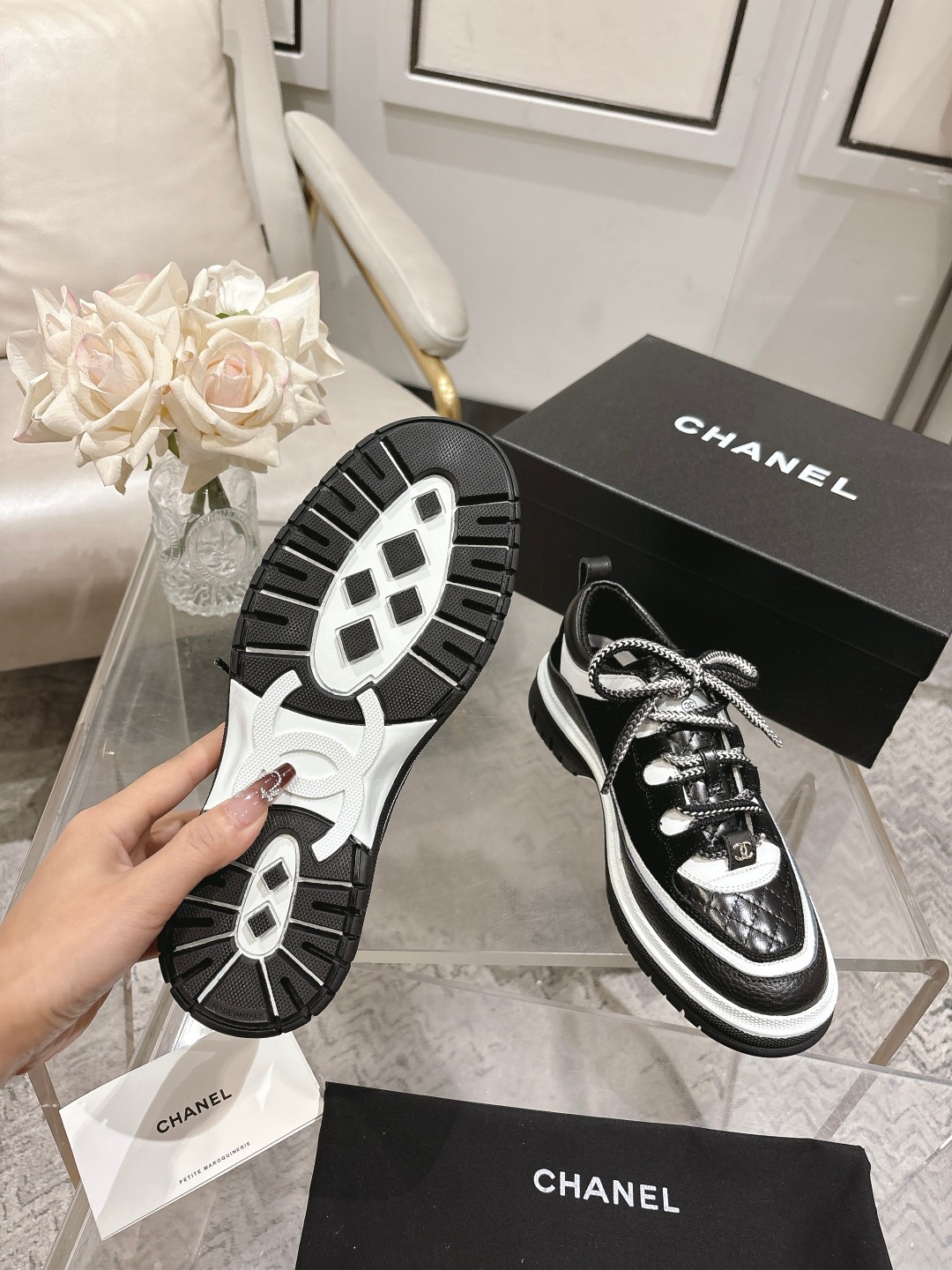 Women's high heels